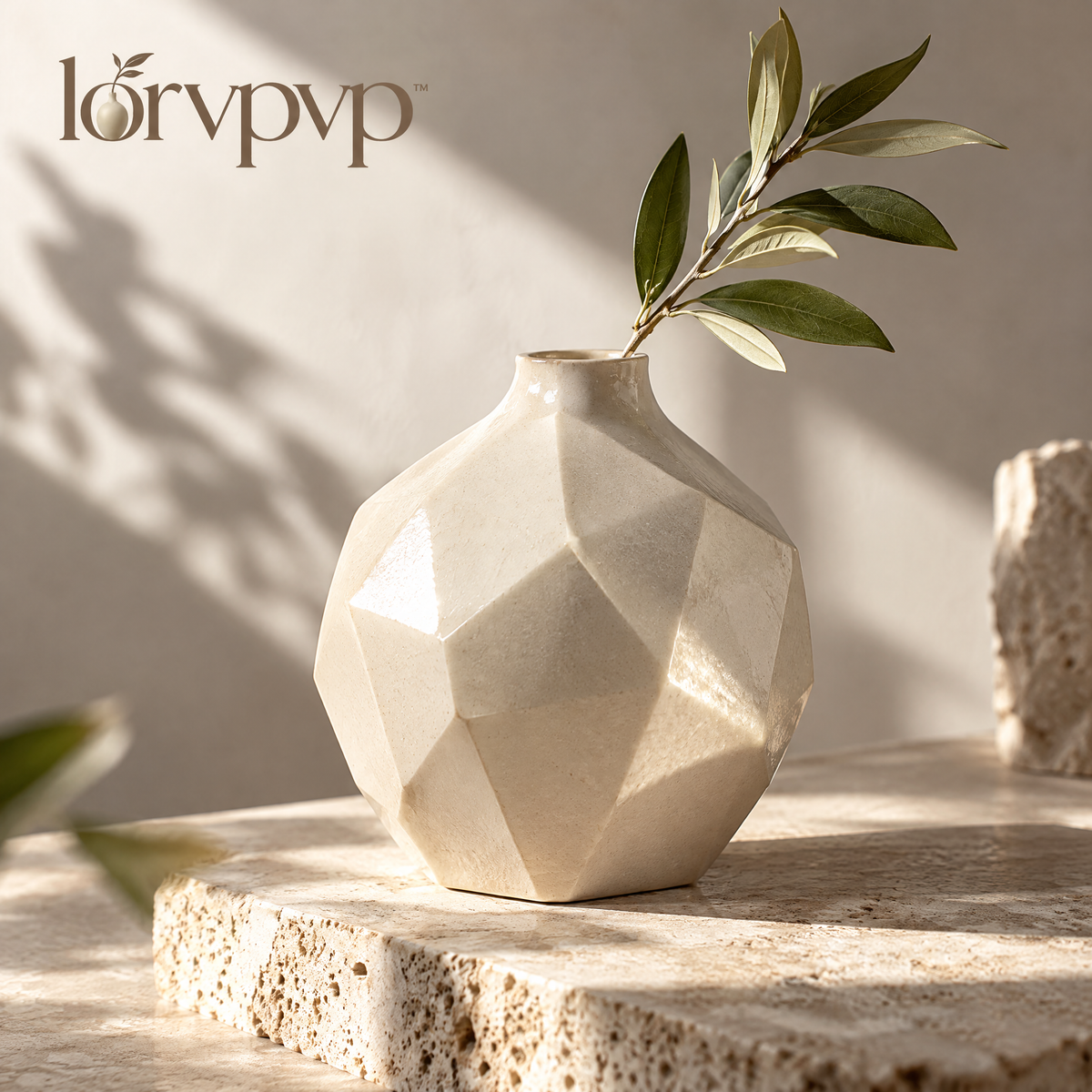 lorvpvp™ Faceted Ceramic Flower Vase with Geometric Body and Matte Finish, Modern Neutral Home Decor for Shelves and Tabletop Displays