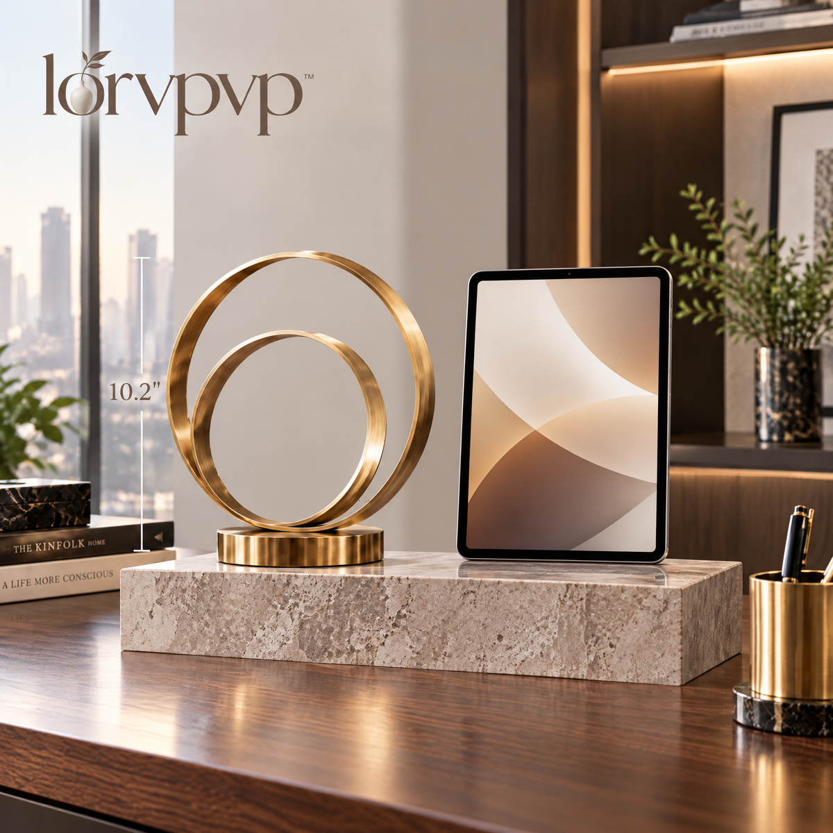 lorvpvp™ Interlocking Metal Ring Sculpture with Brushed Champagne Brass Finish and Display Base, Geometric Table Decor for Offices and Bookshelves